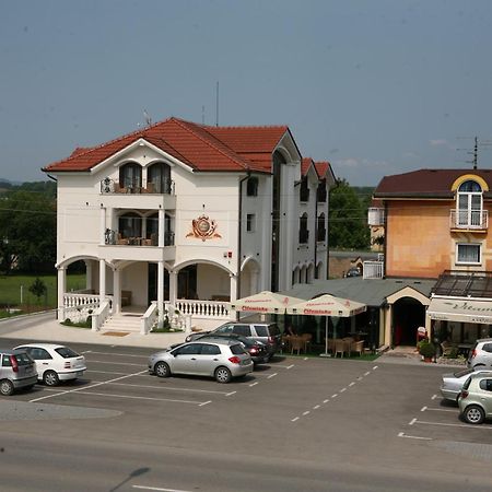 Hotel Villa Viktorija Banja Luka Kültér fotó