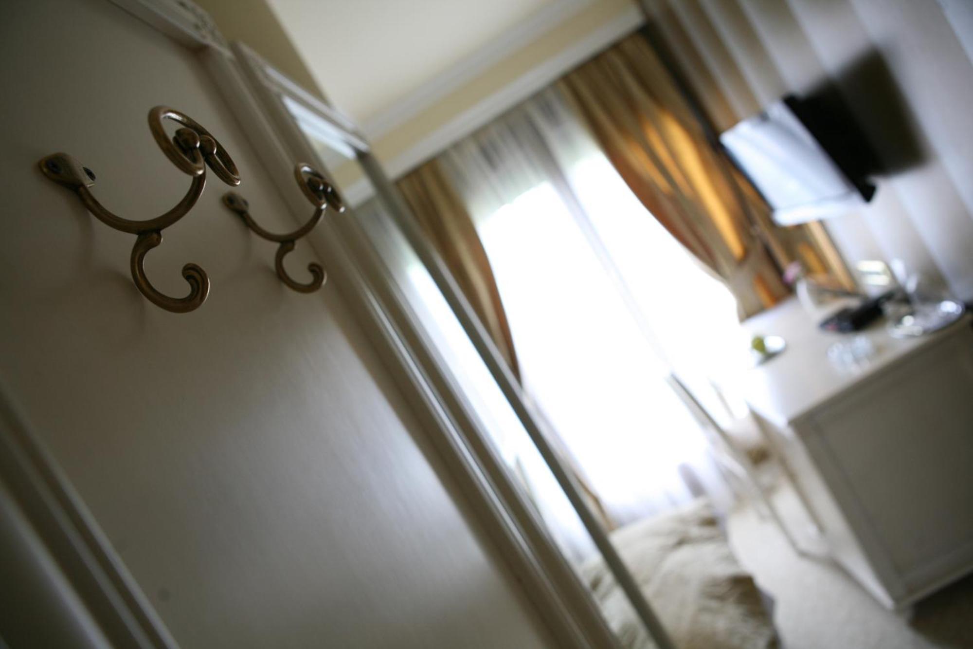 Hotel Villa Viktorija Banja Luka Kültér fotó