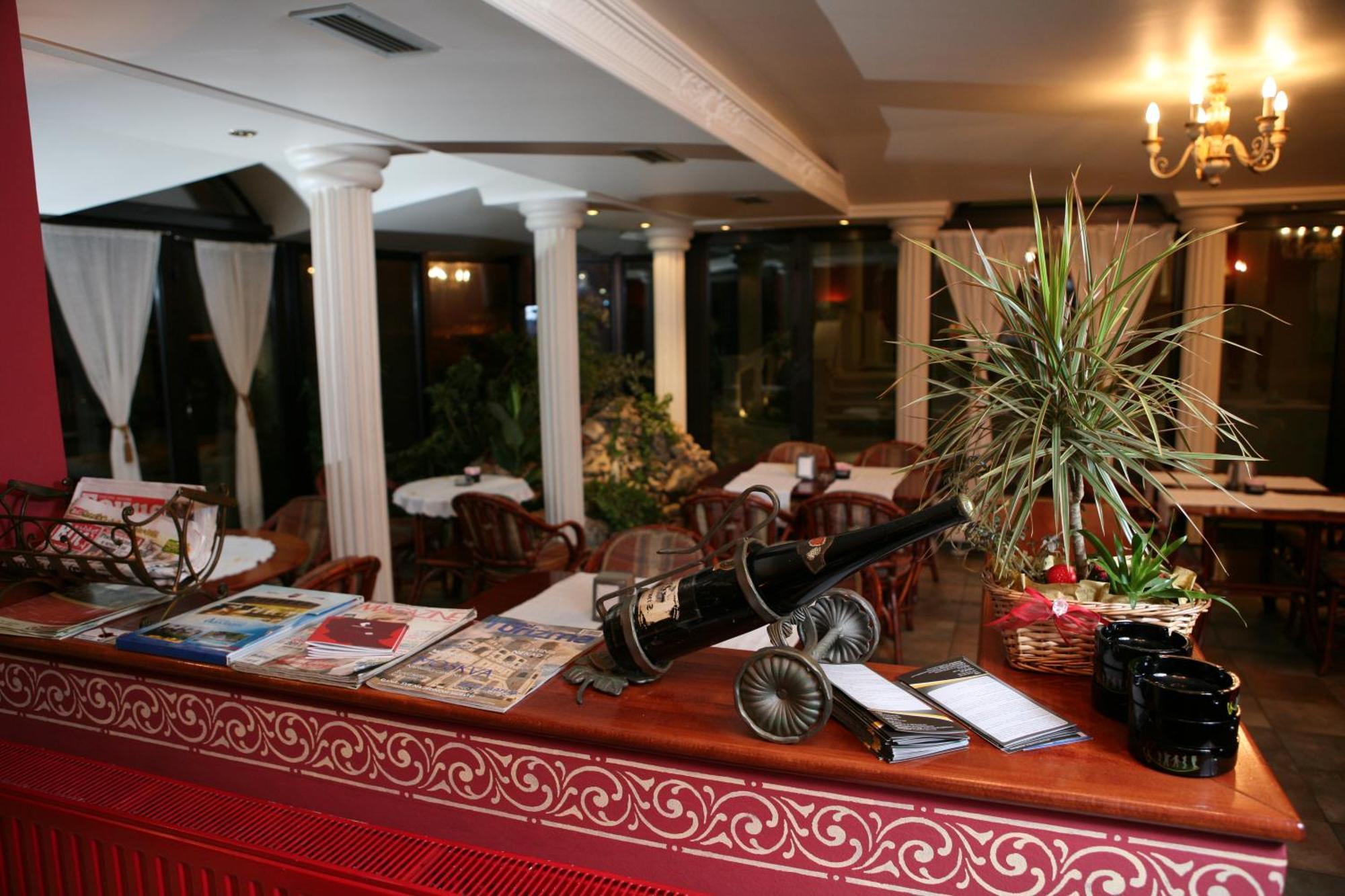 Hotel Villa Viktorija Banja Luka Kültér fotó